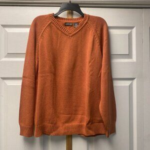 St. John's Bay Men's V Neck Sweater - Sz M